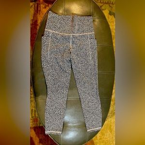 Athleta Black/white leggings